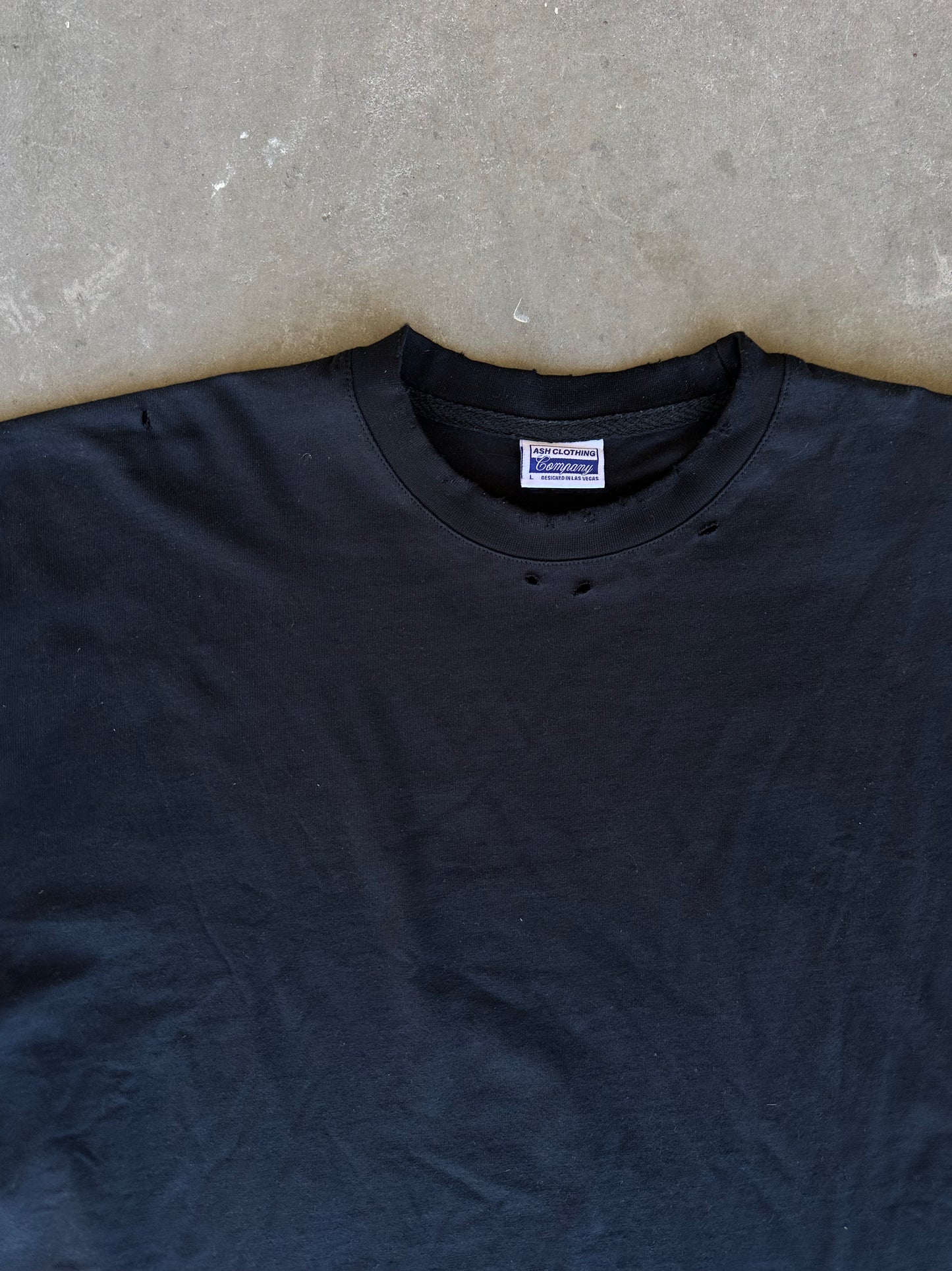 "EVERYDAY" T