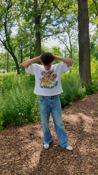 "HOOKED ON JESUS" T